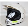 Image 1 : NEW PHX ZONE 3 HELMET PURE GLOSS WHITE