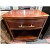 Image 1 : NIGHT STAND 25" X 16" X 23"