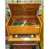 Image 4 : VTG RECORDPLAYER & RADIO FROM GERMANY