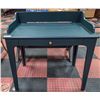 Image 1 : DARK FOREST GREEN DESK 35" X 21" X 35"