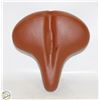 Image 1 : NEW RETROSPECT BICYCLE SEAT