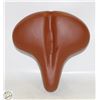 Image 1 : NEW RETROSPECT BICYCLE SEAT