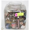 Image 1 : CONTAINER OF COSTUME JEWELRY MANY SHELL NECKLACES