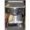 Image 1 : BREVILLE ESPRESSO MACHINE