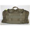 Image 1 : GREEN ARMY STYLE DUFFLE BAG