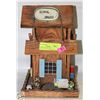 Image 1 : WOODEN SCHOOL HOUSE BIRDHOUSE (REMOVABLE TOP)