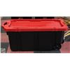 Image 1 : 45 GALLON HUSKY ROLLING TOTE WITH LATCHES