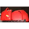 Image 1 : LOT OF RED FUEL CANS