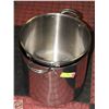 Image 1 : LARGE COMMERCIAL SIZE STOCK POT LOT