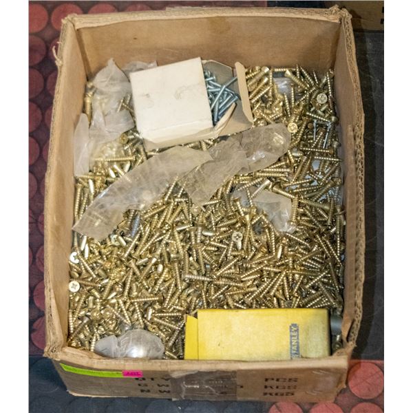 HARDWARE- LOT OF ASSORTED SCREWS