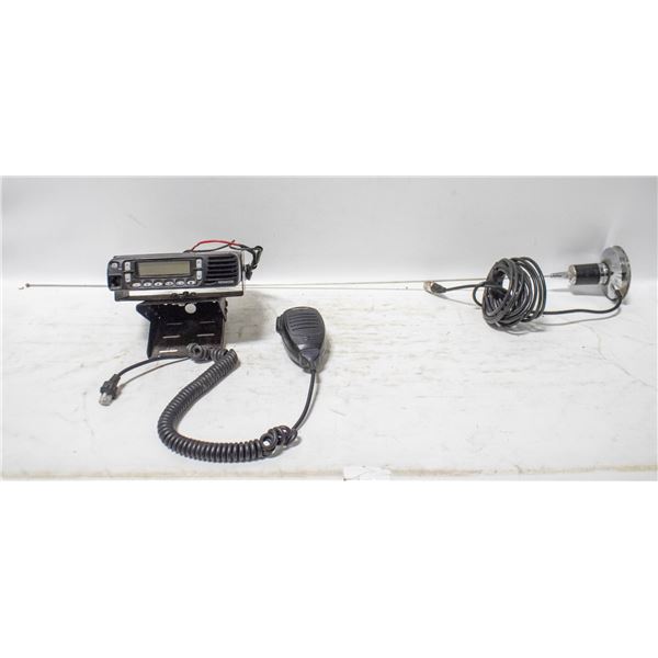KENWOOD VHF TWO WAY RADIO
