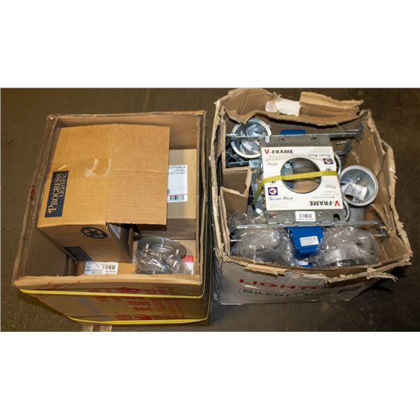 2 BOXES OF POT LIGHTS WITH LIGHTS