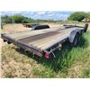 Image 3 : 2014 Fox flat deck trailer w/built in level rider hitch. Approx 20ft. Good condition. VIN 5DEFH202XE