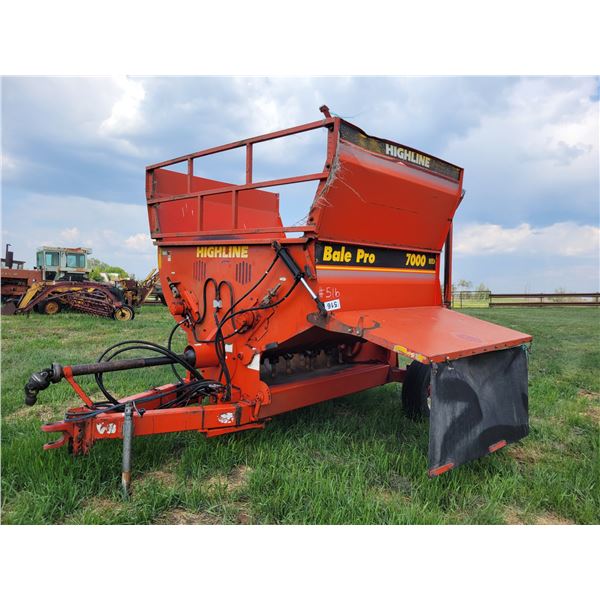 Highline bale pro bale buster. Left discharge. Extra hitch supports, working unit. SN BPHD005692.