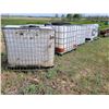 Image 2 : Group of 4 water totes in cages. C/w lids, valves, and 2 hoses.