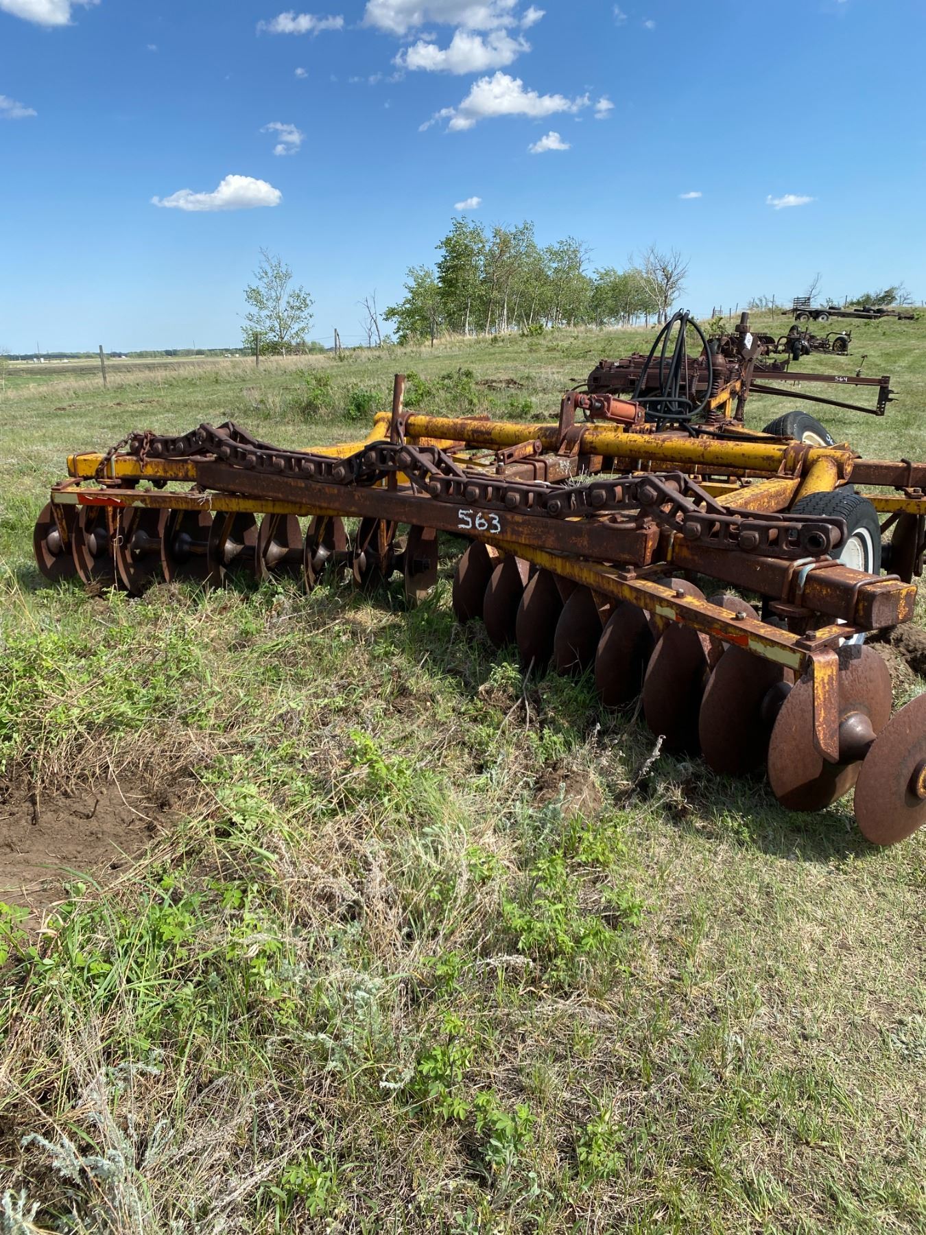 Breaking Disk 12ft Alberta engineering breaking disc. No visible SN.