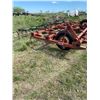 Image 5 : International 1H 45 chisel plow. 12ft. Complete with 3 bar tine harrows. SN 0250206C010784