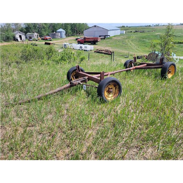 Bale trailer frame. Tube tires.