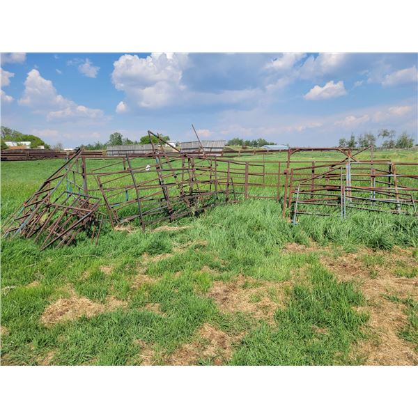 Approx 3 walk through gate 10ft panels, approx. 4 light duty 10 ft panels, and misc. gates.
