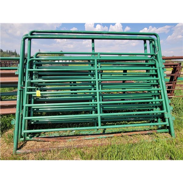 (So much each x 4) 4- Cattle gates, approx. 117 in. x 90 in.
