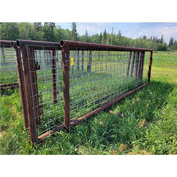 (So much each x 4) 4- Hog paneling, approx. 180 in. x 60 in., 3 1/2 in. pipe