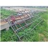 Image 2 : (Selling all together) 2 light duty 10ft panels, and set of 4ft gates (poor).