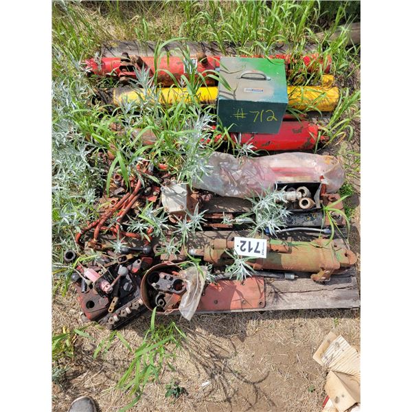 Various hyd controllers and rams.