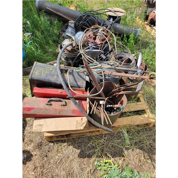 Fuel tank, helmet, misc. iron.