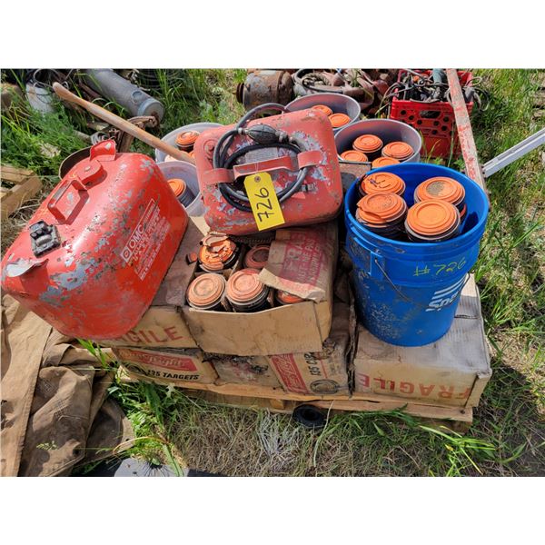 Skeet thrower, paddle, fuel tank, wooden hames.