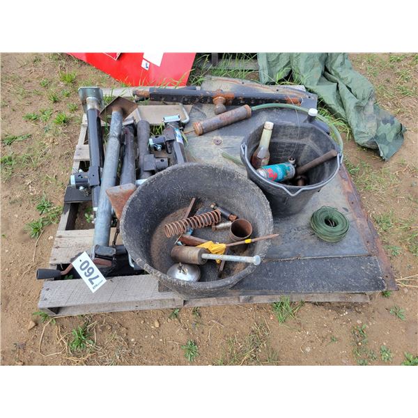 Jacks, 3 pt hitch, feed tubs etc.