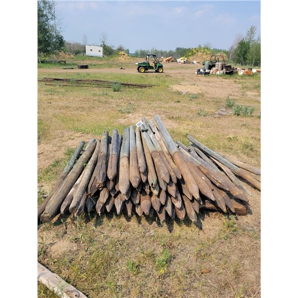 Assorted fence posts, in various sizes. Approx 45.