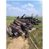 Image 2 : Large lot of railroad ties. Various lengths.