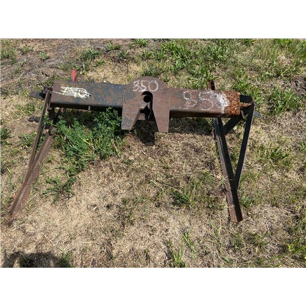 Holland 5th wheel hitch. Model 560-3-1,