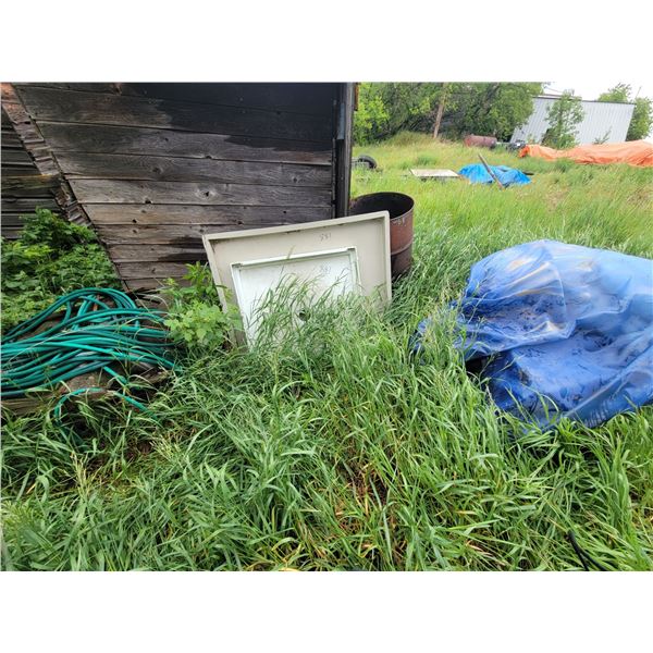 Barrel, shower bases, 2 toilets (as new) and misc.