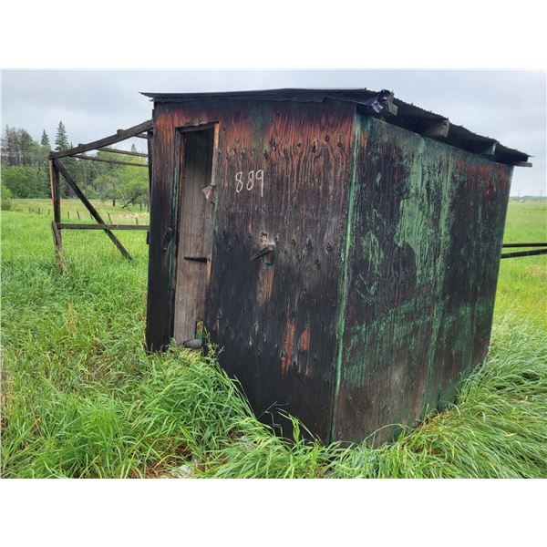 Wooden chicken coop c/w enclosure . Buyer to load out.