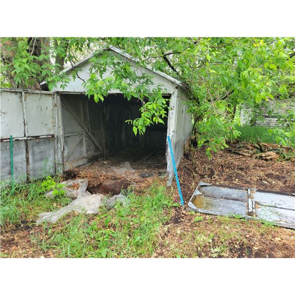 Metal shed. Approx 8ft x 14ft. Buyer loads out.