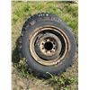 Image 4 : 17"  8 stud truck tires. Approx 3 tires.
