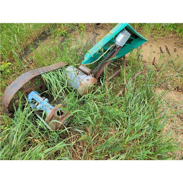 1hp 220 reverse motor and pump.