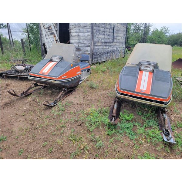 Pair of  Motoski 440 Chimo skidoos. Sold for parts , and a pallet of various parts.
