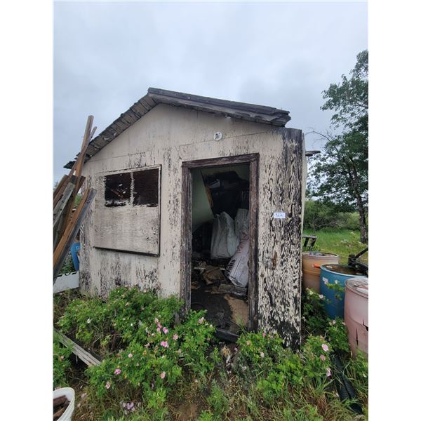 Complete contents of building including fibreglass insulation, shock absorbers, 6 bundles of shingle