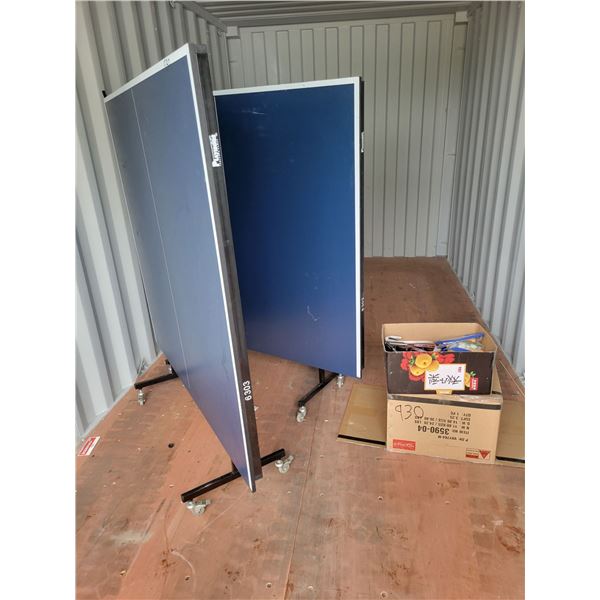 Ping pong table w/accessories. Good condition.