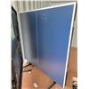 Image 3 : Ping pong table w/accessories. Good condition.