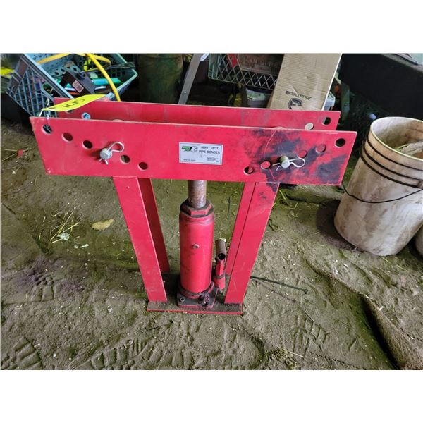 Pipe bender and approx  5 joints.