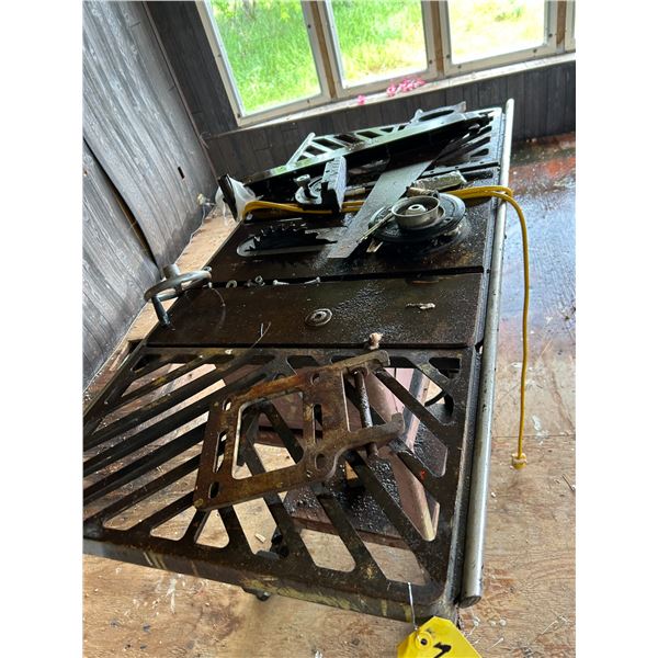 Table saw and misc. ( inside house trailer).