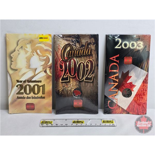 RCM Canada Celebration 10-Cent & 25-Cent Coins (3) : - Ten-Cent : 2001 Year of Volunteers - Twenty-F