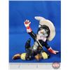 Image 2 : Vintage Disney Puss in Boots Figurine (Porcelain) (3"H) (SEE PICS!)  (Listing & Descriptions are a G