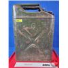 Image 1 : Military "USA" Fuel Can (c.1945) (18"H) (SEE PICS!)