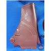 Image 15 : Brown Leather Holster, Shoulder Straps & Accessories (Mainly RCMP) (SEE PICS!)
