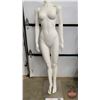 Image 2 : Mannequin (Woman) (62"H) (SEE PICS!)