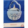 Image 2 : RARE Wedgwood Jasperware Rum Kettle "Heritage Collection" Limited Edition #2 of 100 (8-3/4"H) (SEE P